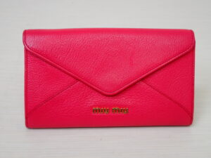 ミュウミュウ 財布買取実績の画像