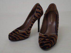 函館のアルタマート五稜郭店で買取したセルジオ・ロッシ パンプス