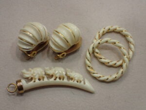 函館 のアルタマート五稜郭店で 買取した 金 K14象牙 アクセサリー
