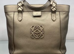 函館のアルタマート五稜郭店で買取したロエベ バッグ フスタ トートバッグ