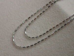 函館のアルタマート五稜郭店で買取した14金 ネックレス K14WG ロングカットボールチェーンネックレス