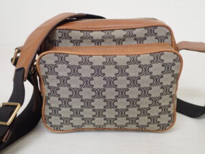 函館のアルタマート五稜郭店で買取したセリーヌ バッグ CELINE セリーヌ マカダム柄 ヴィンテージ ショルダーバッグ