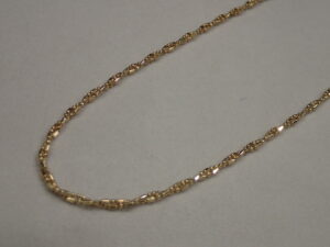 函館のアルタマート五稜郭店で買取した金ネックレスK18 デザインネックレス